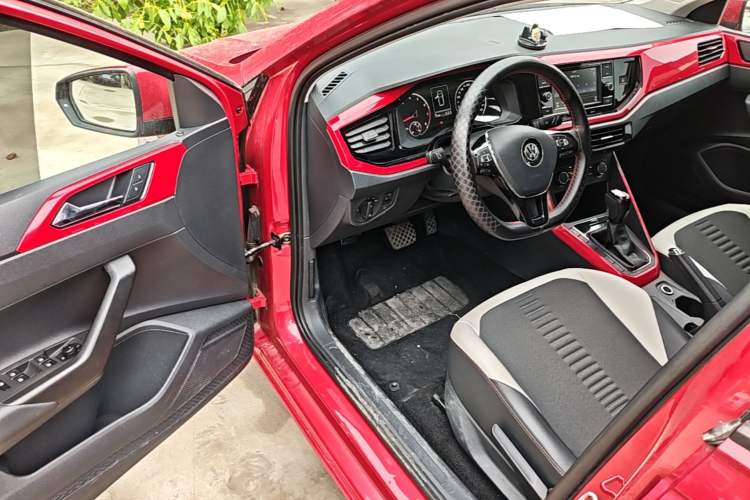 Used Volkswagen Polo 2019 Plus 1.5L Automatic Colorful Technology Edition Driver Seat