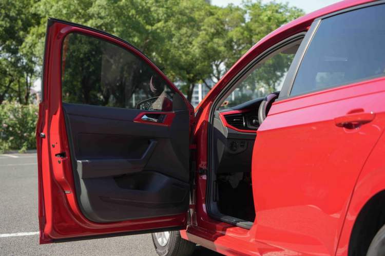 Used Volkswagen Polo 2019 Plus 1.5L Automatic Colorful Technology Edition Exterior 7