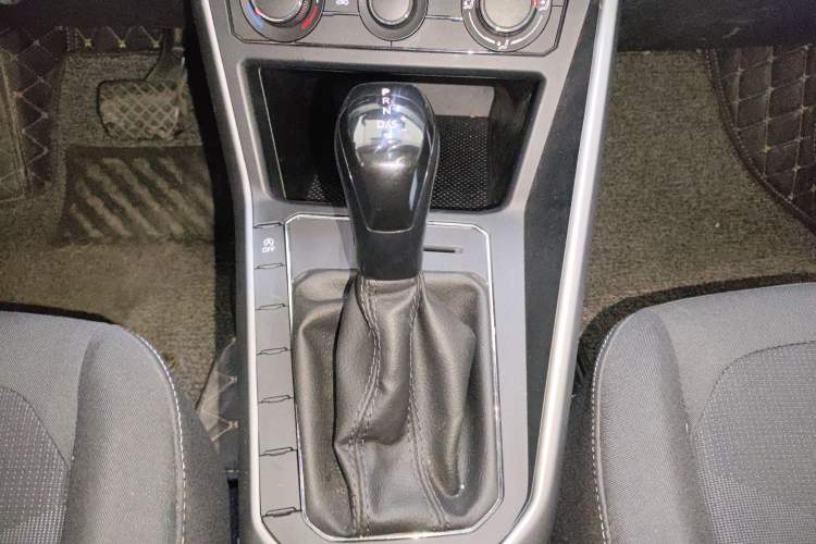 Used Volkswagen Polo 2019 Plus 1.5L Automatic Panoramic Enjoyment Edition Gear Lever