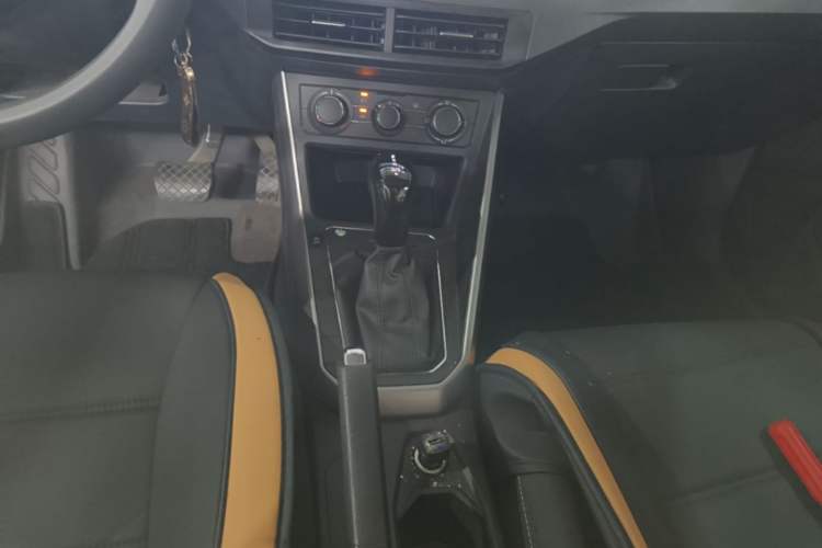 Used Volkswagen Polo 2019 Plus 1.5L Automatic Panoramic Enjoyment Edition Gear Lever