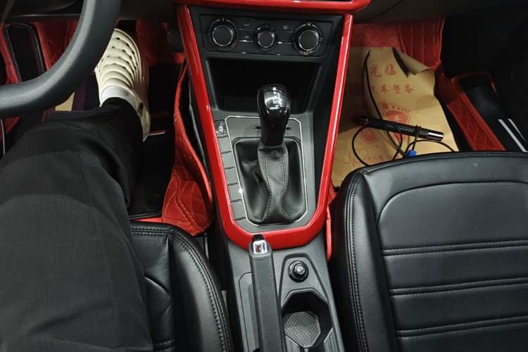 Used Volkswagen Polo 2019 Plus 1.5L Automatic Panoramic Enjoyment Edition Gear Lever