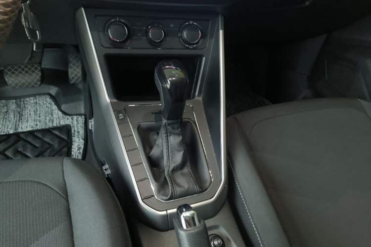 Used Volkswagen Polo 2019 Plus 1.5L Automatic Panoramic Enjoyment Edition Gear Lever