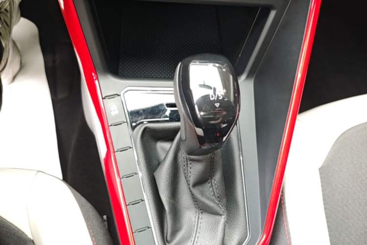 Used Volkswagen Polo 2019 Plus 1.5L Automatic Colorful Technology Edition Gear Lever