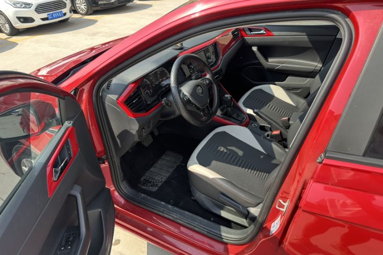 Used Volkswagen Polo 2019 Plus 1.5L Automatic Colorful Technology Edition Interior 3