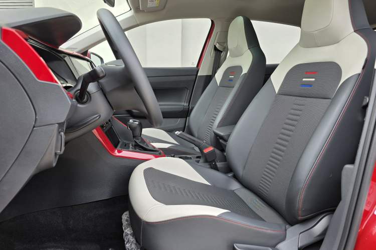 Used Volkswagen Polo 2019 Plus 1.5L Automatic Colorful Technology Edition Interior 3