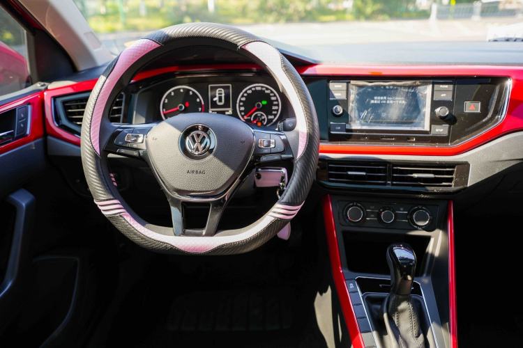 Used Volkswagen Polo 2019 Plus 1.5L Automatic Colorful Technology Edition Interior 5