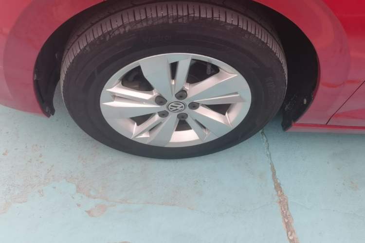 Used Volkswagen Polo 2019 Plus 1.5L Automatic Panoramic Enjoyment Edition Left Front Wheel Hub