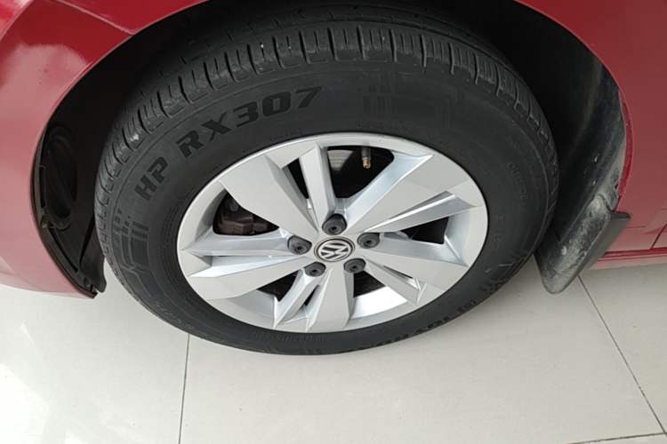 Used Volkswagen Polo 2019 Plus 1.5L Automatic Panoramic Enjoyment Edition Left Front Wheel Hub