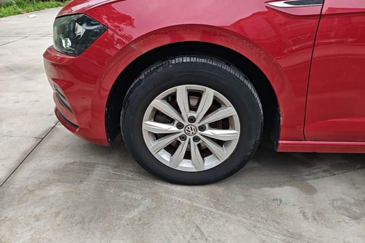 Used Volkswagen Polo 2019 Plus 1.5L Automatic Colorful Technology Edition Left Front Wheel Hub