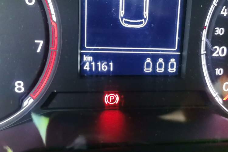 Used Volkswagen Polo 2019 Plus 1.5L Automatic Colorful Technology Edition Odometer Close Up