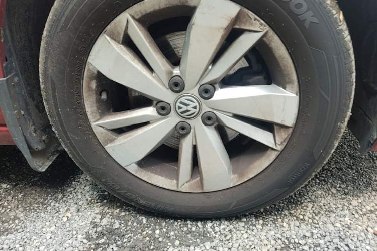 Used Volkswagen Polo 2019 Plus 1.5L Automatic Panoramic Enjoyment Edition Right Front Wheel Hub