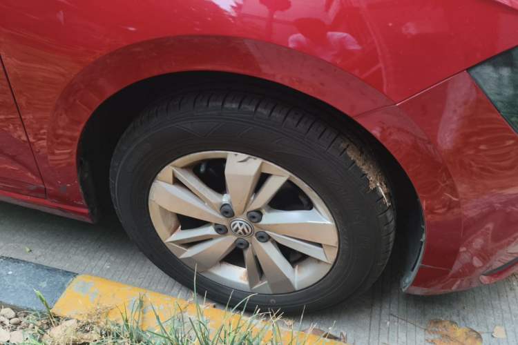 Used Volkswagen Polo 2019 Plus 1.5L Automatic Panoramic Enjoyment Edition Right Front Wheel Hub