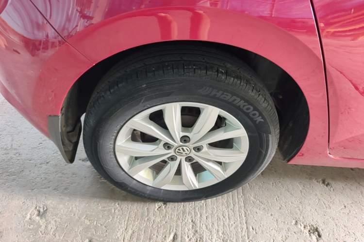 Used Volkswagen Polo 2019 Plus 1.5L Automatic Colorful Technology Edition Right Rear Wheel Hub