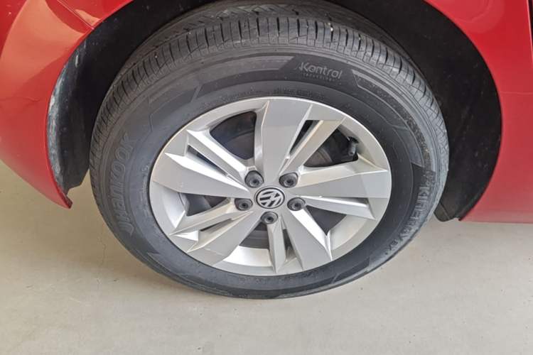 Used Volkswagen Polo 2019 Plus 1.5L Automatic Panoramic Enjoyment Edition Right Rear Wheel Hub