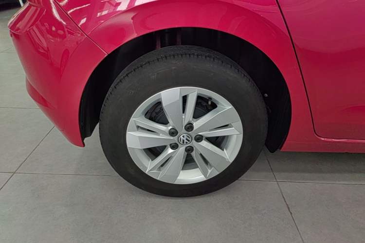 Used Volkswagen Polo 2019 Plus 1.5L Automatic Panoramic Enjoyment Edition Right Rear Wheel Hub