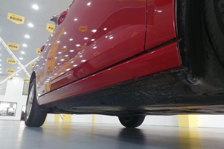 Used Volkswagen Polo 2019 Plus 1.5L Automatic Panoramic Enjoyment Edition Right Side Sill