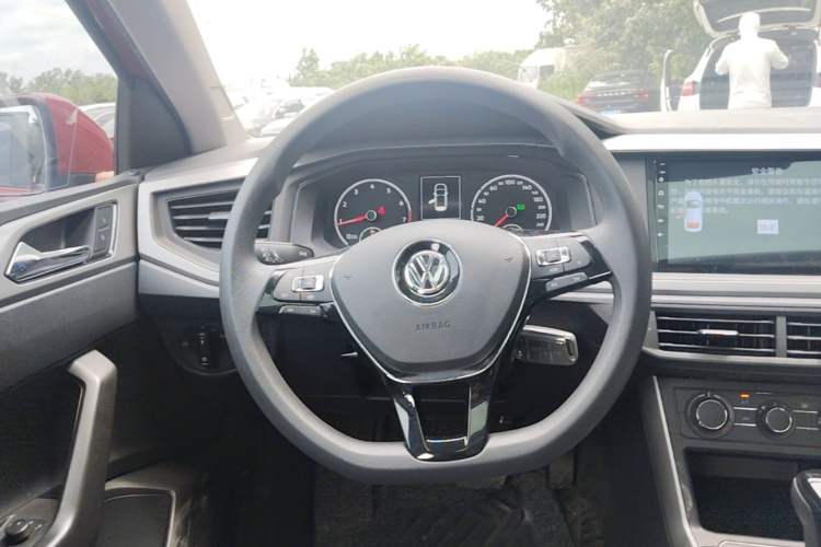 Used Volkswagen Polo 2019 Plus 1.5L Automatic Panoramic Enjoyment Edition Steering Wheel