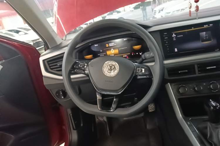 Used Volkswagen Polo 2019 Plus 1.5L Automatic Panoramic Enjoyment Edition Steering Wheel