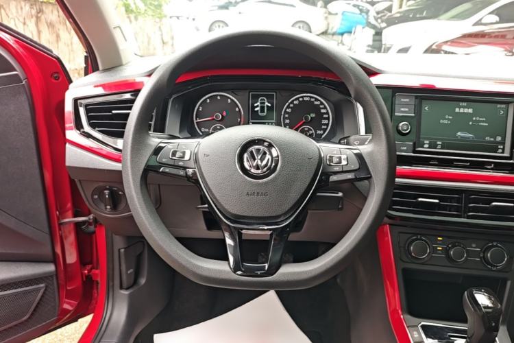 Used Volkswagen Polo 2019 Plus 1.5L Automatic Colorful Technology Edition Steering Wheel