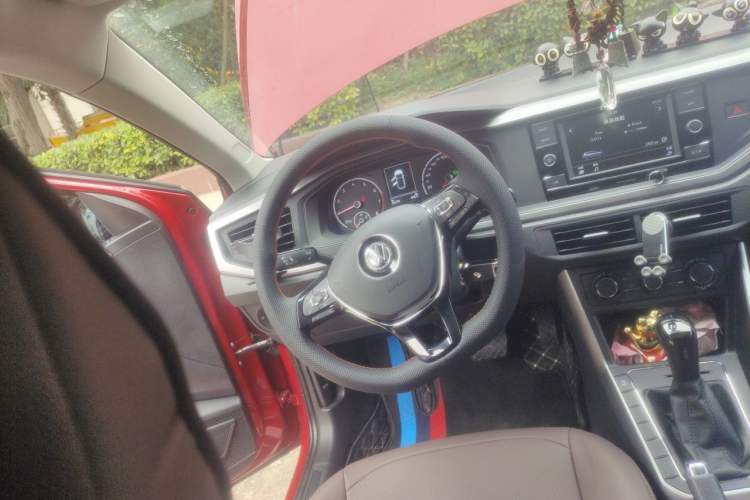 Used Volkswagen Polo 2019 Plus 1.5L Automatic Panoramic Enjoyment Edition Steering Wheel