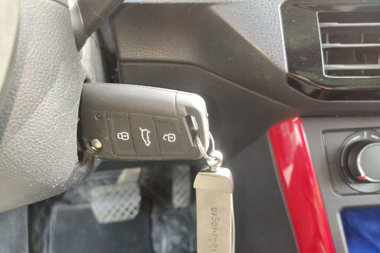 Used Volkswagen Polo 2019 Plus 1.5L Automatic Colorful Technology Edition Vehicle Key