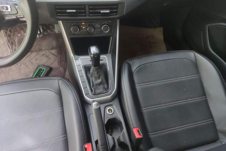 Used Volkswagen Polo 2019 Plus 1.5L Automatic Panoramic Enjoyment Edition Gear Lever