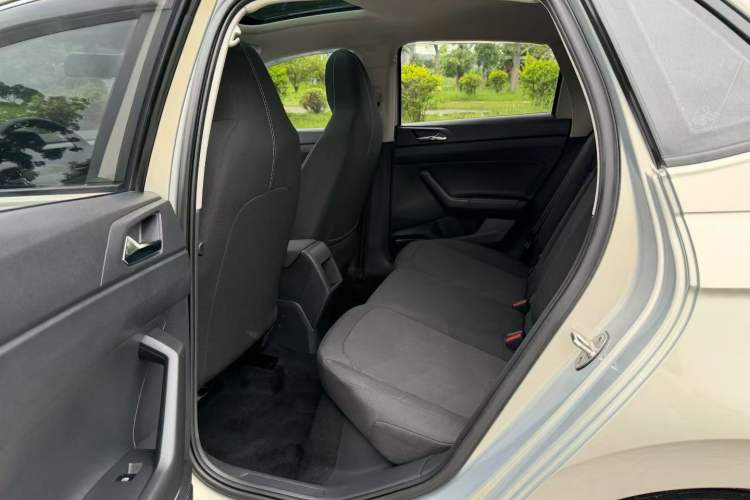 Used Volkswagen Polo 2019 Plus 1.5L Automatic Panoramic Enjoyment Edition Interior 4