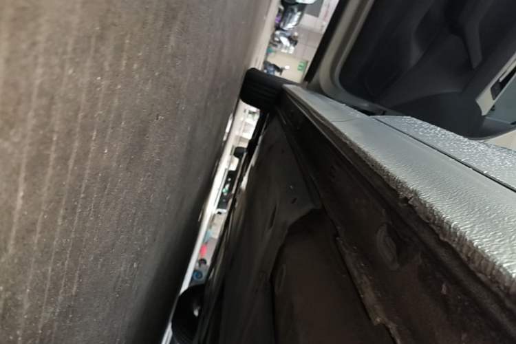 Used Volkswagen Polo 2019 Plus 1.5L Automatic Colorful Technology Edition Left Side Sill