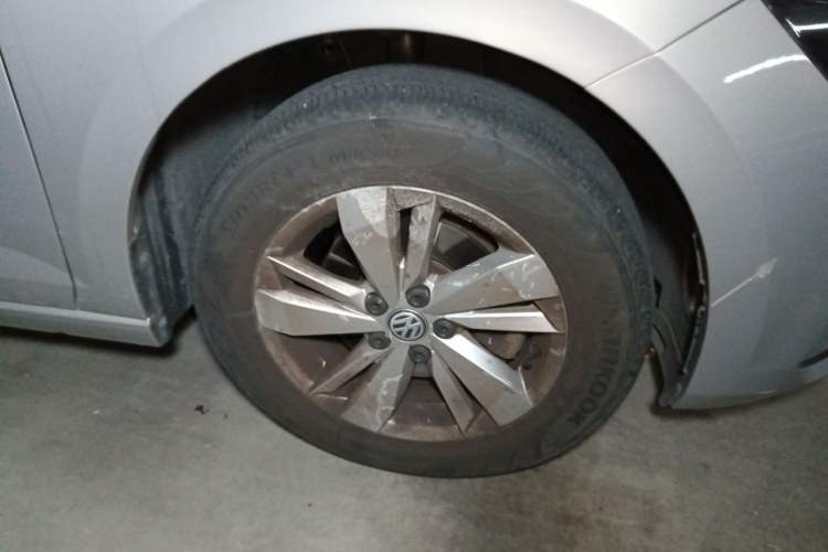 Used Volkswagen Polo 2019 Plus 1.5L Automatic Panoramic Enjoyment Edition Right Front Wheel Hub