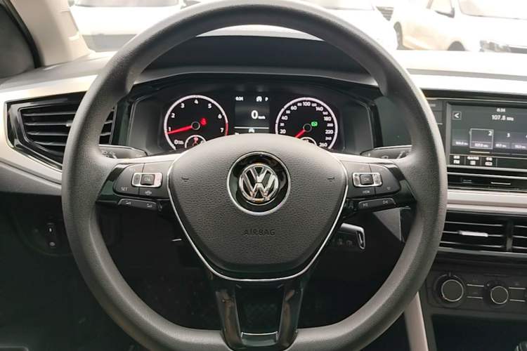 Used Volkswagen Polo 2019 Plus 1.5L Automatic Colorful Technology Edition Steering Wheel