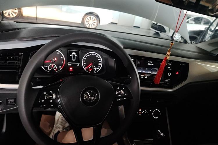 Used Volkswagen Polo 2019 Plus 1.5L Automatic Colorful Technology Edition Steering Wheel