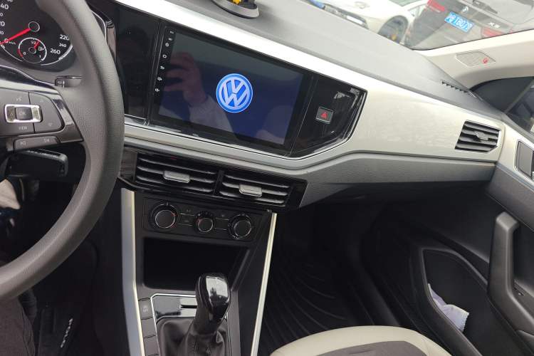 Used Volkswagen Polo 2019 Plus 1.5L Automatic Beats Trendy Cool Edition Audio And AC Panel
