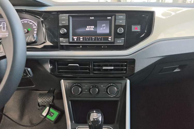 Used Volkswagen Polo 2019 Plus 1.5L Automatic Colorful Technology Edition Audio And AC Panel