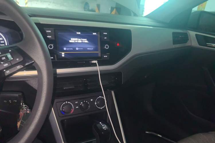 Used Volkswagen Polo 2019 Plus 1.5L Automatic Colorful Technology Edition Audio And AC Panel