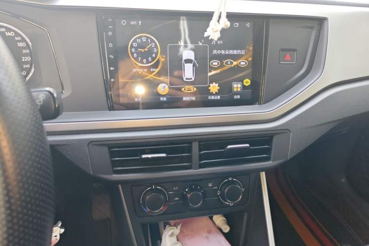 Used Volkswagen Polo 2019 Plus 1.5L Automatic Panoramic Enjoyment Edition Audio And AC Panel