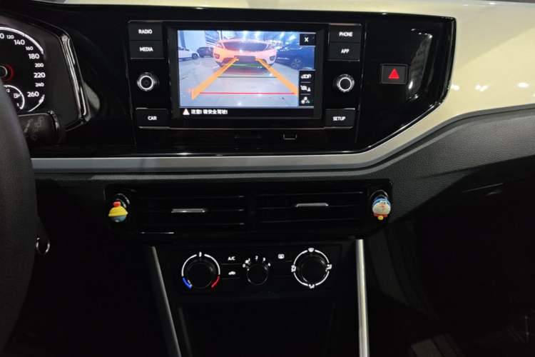Used Volkswagen Polo 2019 Plus 1.5L Automatic Colorful Technology Edition Audio And AC Panel