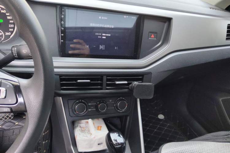Used Volkswagen Polo 2019 Plus 1.5L Automatic Panoramic Enjoyment Edition Audio And AC Panel