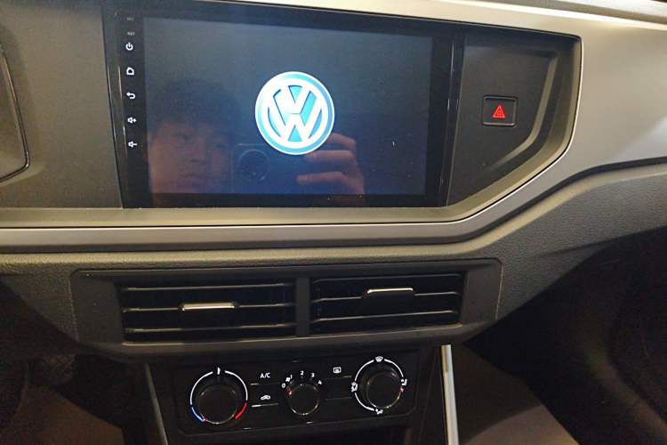 Used Volkswagen Polo 2019 Plus 1.5L Automatic Panoramic Enjoyment Edition Audio And AC Panel