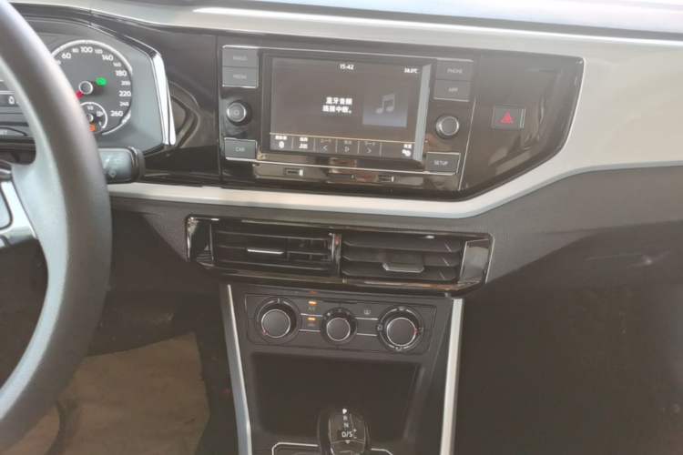 Used Volkswagen Polo 2019 Plus 1.5L Automatic Colorful Technology Edition Audio And AC Panel