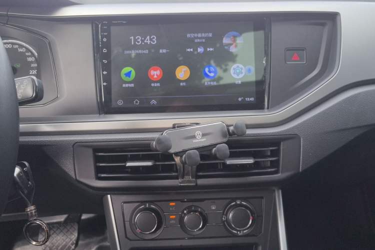 Used Volkswagen Polo 2019 Plus 1.5L Automatic Panoramic Enjoyment Edition Audio And AC Panel