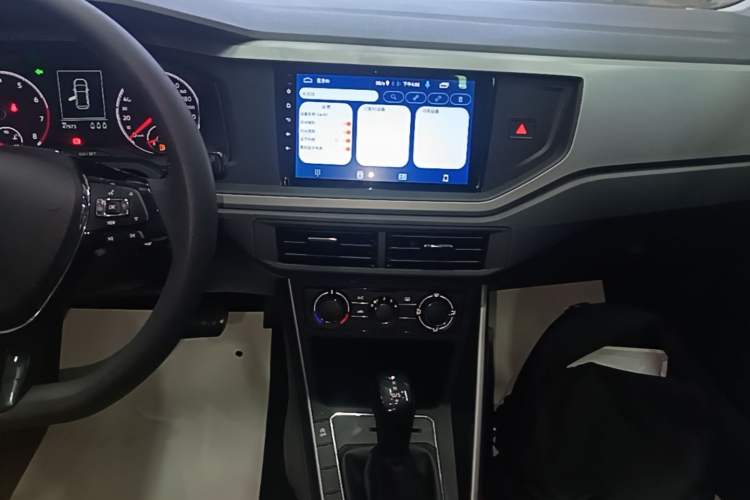 Used Volkswagen Polo 2019 Plus 1.5L Automatic Panoramic Enjoyment Edition Audio And AC Panel