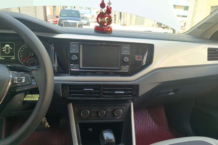 Used Volkswagen Polo 2019 Plus 1.5L Automatic Colorful Technology Edition Audio And AC Panel