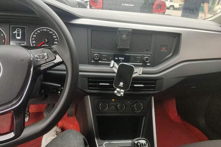 Used Volkswagen Polo 2019 Plus 1.5L Manual Panoramic Enjoyment Edition Audio And AC Panel