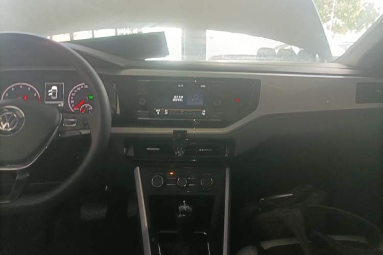 Used Volkswagen Polo 2019 Plus 1.5L Automatic Colorful Technology Edition Audio And AC Panel