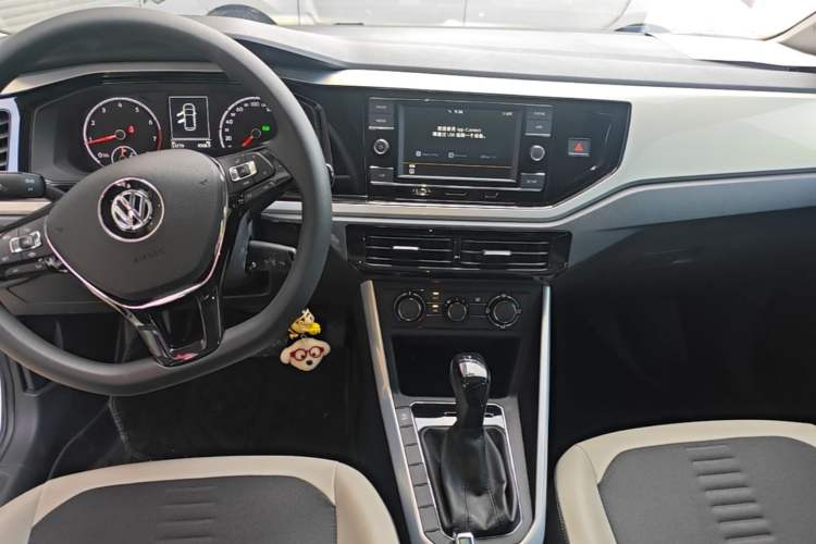 Used Volkswagen Polo 2019 Plus 1.5L Automatic Colorful Technology Edition Audio And AC Panel