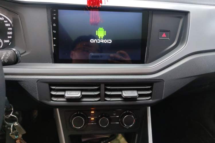 Used Volkswagen Polo 2019 Plus 1.5L Automatic Panoramic Enjoyment Edition Audio And AC Panel