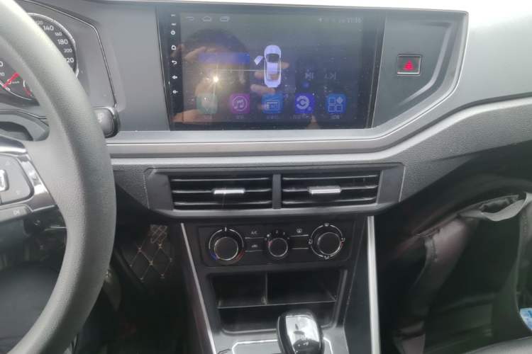Used Volkswagen Polo 2019 Plus 1.5L Automatic Panoramic Enjoyment Edition Audio And AC Panel
