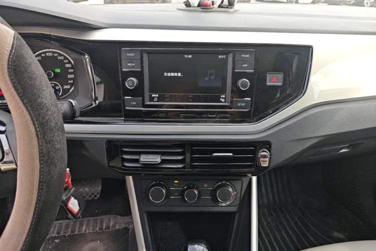 Used Volkswagen Polo 2019 Plus 1.5L Automatic Colorful Technology Edition Audio And AC Panel