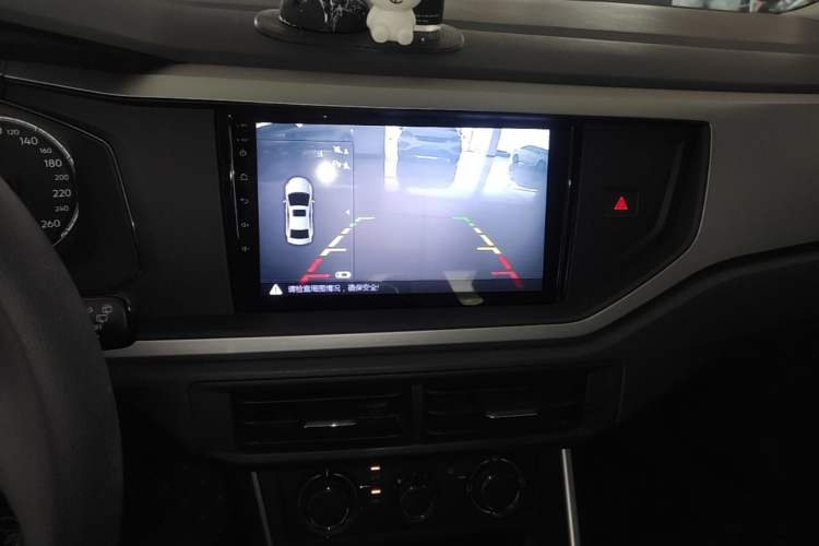 Used Volkswagen Polo 2019 Plus 1.5L Automatic Panoramic Enjoyment Edition Audio And AC Panel