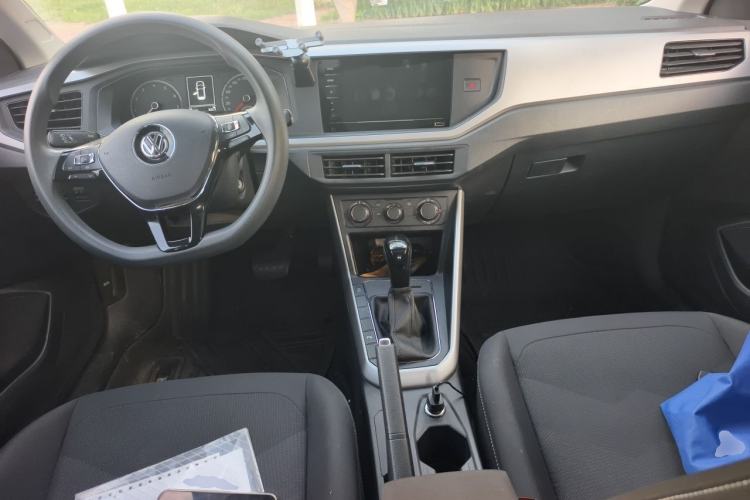 Used Volkswagen Polo 2019 Plus 1.5L Automatic Panoramic Enjoyment Edition Center Console
